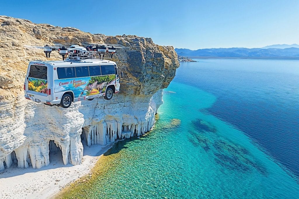 The United States Tests the First “Flying Bus” for Fast Urban Transportation