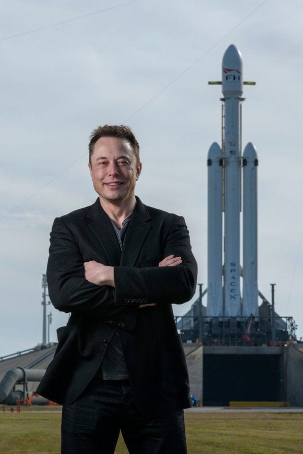 Elon Musk Calls Acting NASA Chief “Sean Dummy” as SpaceX Contract Faces Scrutiny