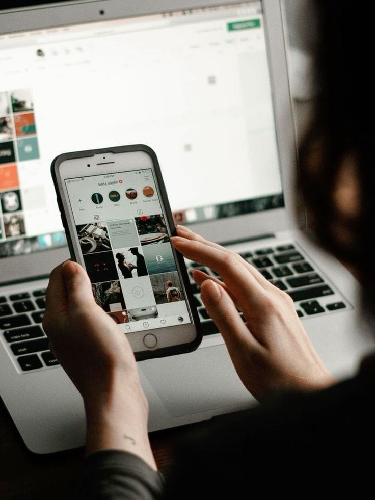 Meta начала удалять аккаунты подростков в Австралии. Страна вводит беспрецедентный запрет соцсетей для детей до 16 лет