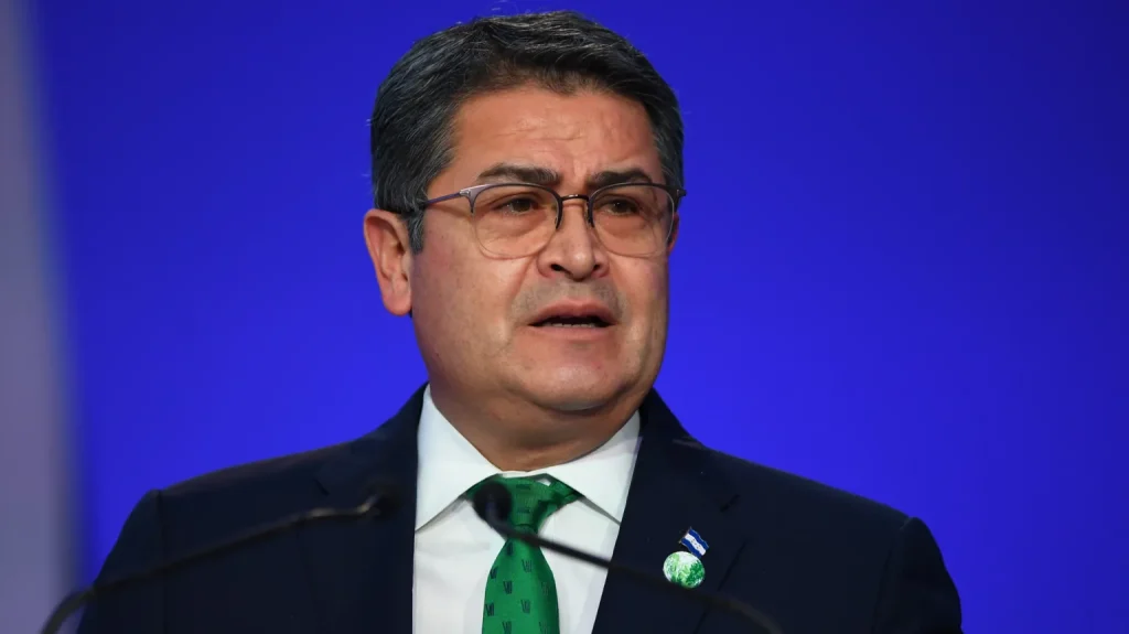 Трамп объявил о помиловании бывшего президента Гондураса Хуана Орландо Эрнандеса, осуждённого за наркотрафик