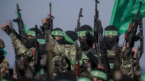 Israeli Army Will Not Withdraw from Gaza Without Hamas Disarmament