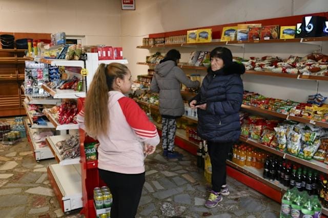 Bulgarians Express Concerns Over Rising Prices Amid Euro Adoption