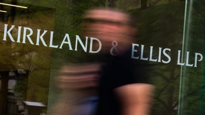 U.S. Lawmaker Warns Cryptocurrency Regulations May Lead to Global Surveillance State