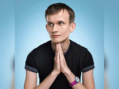 Ethereum Co-Founder Advocates dApps to Solve Cloudflare Issues by 2025