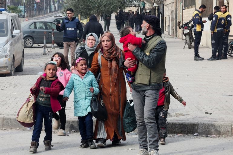 Tens of Thousands of Civilians Flee Aleppo Amid Intensified Conflict