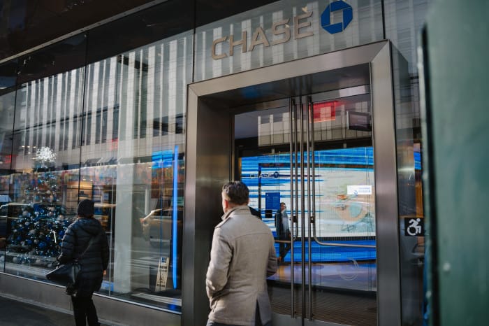 JPMorgan Warns That Yield-Generating Stablecoins Threaten the Banking System