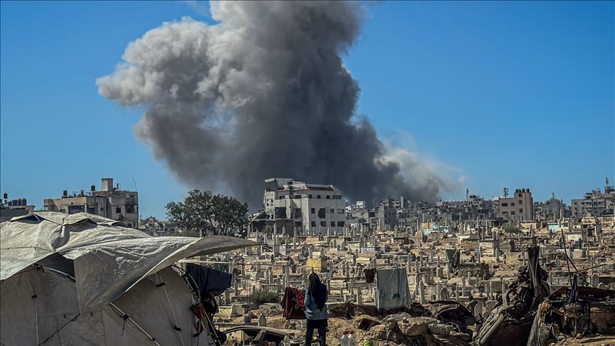 Israeli Attacks Claim Lives in Gaza Despite Ceasefire Announcement