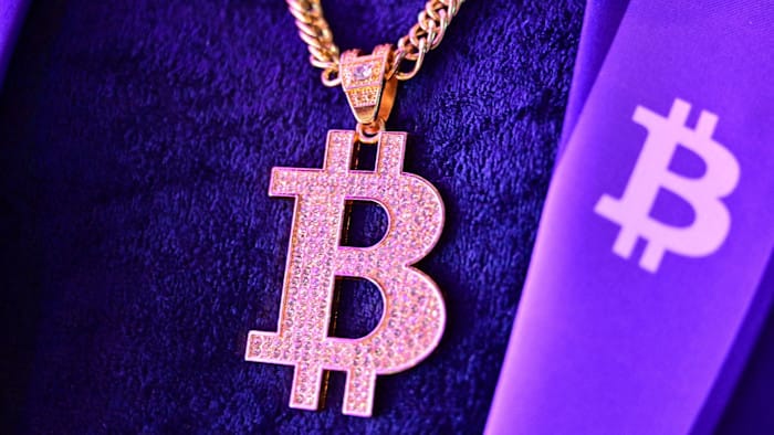 Saylor’s High-Stakes Gamble: MicroStrategy Between a Bitcoin Rally and Convertible-Debt Clouds